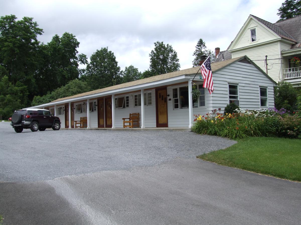 Mohican Motel Cooperstown Exterior photo