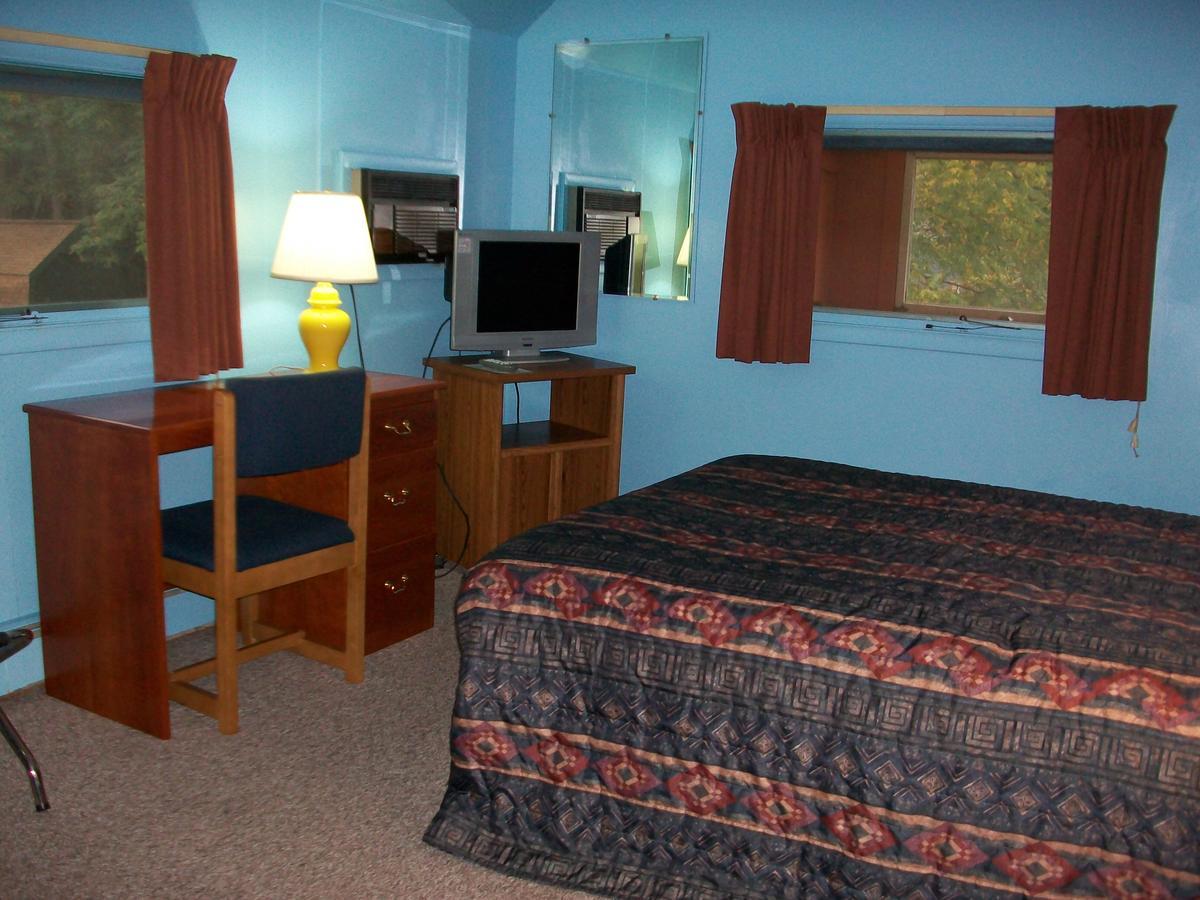 Mohican Motel Cooperstown Exterior photo