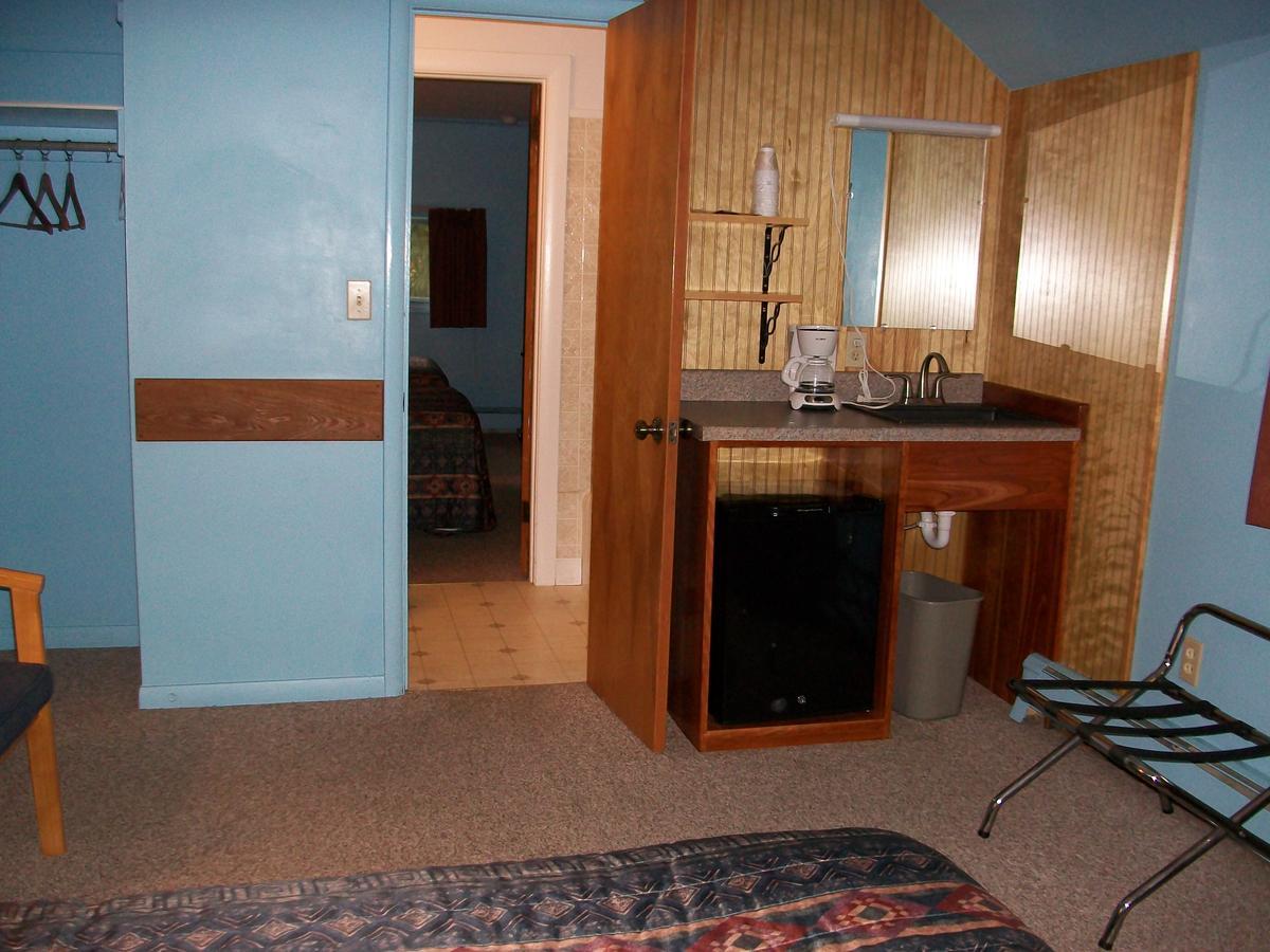 Mohican Motel Cooperstown Exterior photo