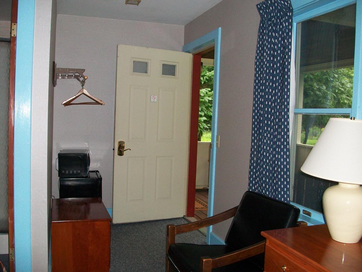 Mohican Motel Cooperstown Exterior photo